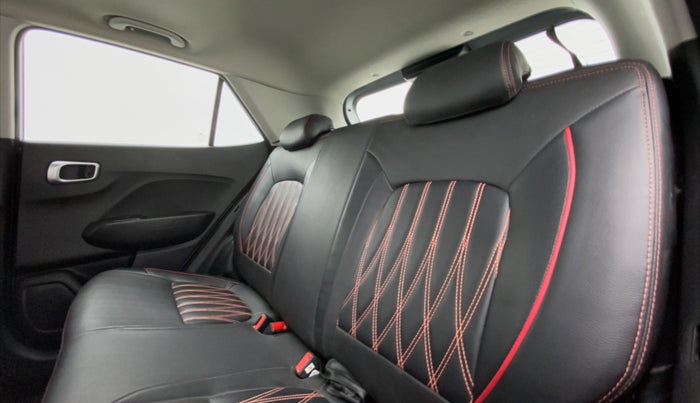 2019 Hyundai VENUE 1.0 TURBO GDI SX+ AT, Petrol, Automatic, 21,651 km, Right Side Rear Door Cabin