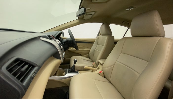 2011 Honda City 1.5L I-VTEC S MT, Petrol, Manual, 1,04,753 km, Right Side Front Door Cabin