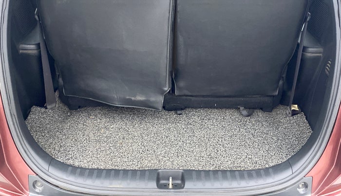 2016 Honda BR-V 1.5L I-VTEC VX, Petrol, Manual, 67,963 km, Boot Inside