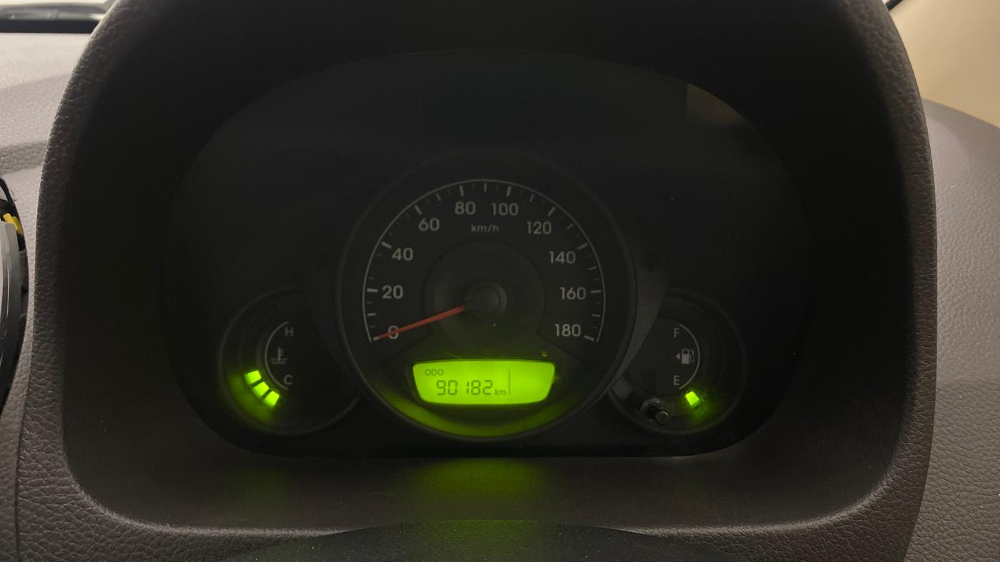 2016 Hyundai Eon ERA +, Petrol, Manual, 90,129 km, Odometer Image
