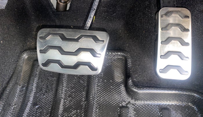 2021 KIA SELTOS GTX PLUS AT 1.5 DIESEL, Diesel, Automatic, 73,823 km, Pedals