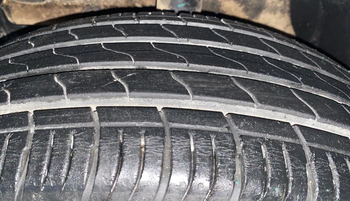 2023 Maruti BREZZA ZXI + SMART HYBRID, Petrol, Manual, 14,576 km, Left Front Tyre Tread