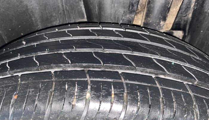 2023 Maruti BREZZA ZXI + SMART HYBRID, Petrol, Manual, 14,576 km, Left Rear Tyre Tread