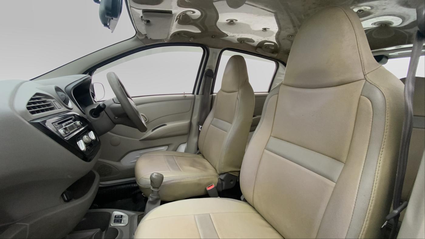 2016 Datsun Redi Go T (O), Petrol, Manual, 56,097 km, Right Side Front Door Cabin