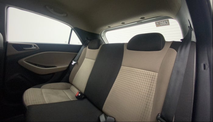 2019 Hyundai Elite i20 SPORTZ PLUS  1.2 CVT, Petrol, Automatic, 87,719 km, Right Side Rear Door Cabin
