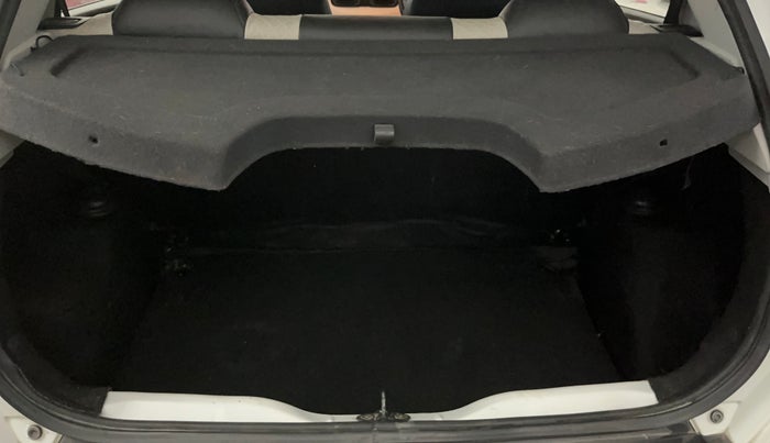 2022 Tata PUNCH PURE MT, Petrol, Manual, 26,237 km, Boot Inside