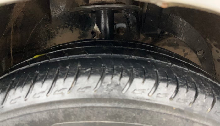 2019 Maruti Baleno SIGMA PETROL 1.2, Petrol, Manual, 30,678 km, Right Front Tyre Tread