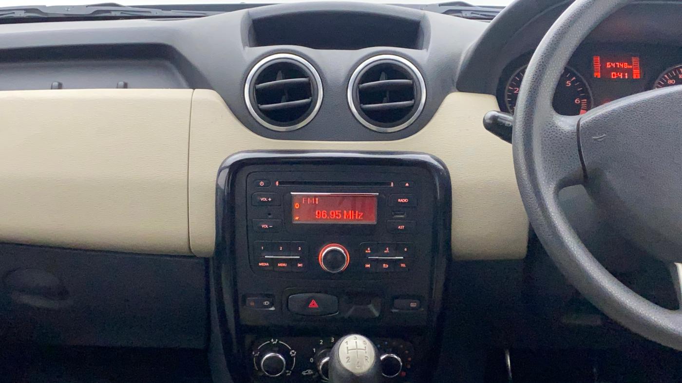 2013 Renault Duster RXL PETROL, Petrol, Manual, 64,747 km, Air Conditioner