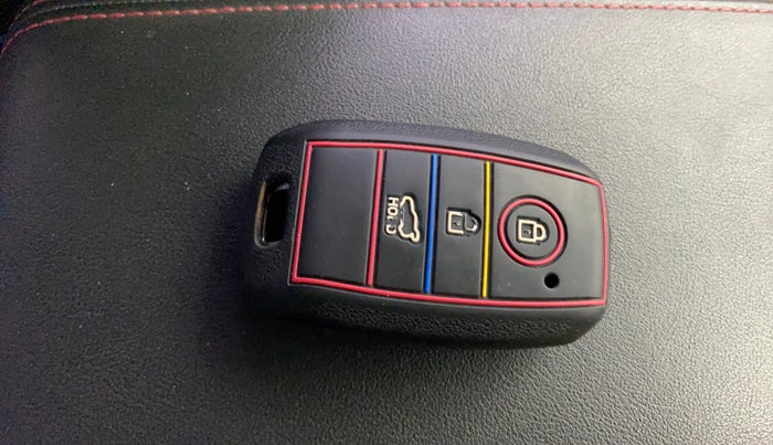 2019 KIA SELTOS GTK 1.4 PETROL, Petrol, Manual, 79,617 km, Key Close Up