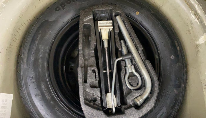 2013 Volkswagen Polo HIGHLINE DIESEL, Diesel, Manual, 67,448 km, Spare Tyre