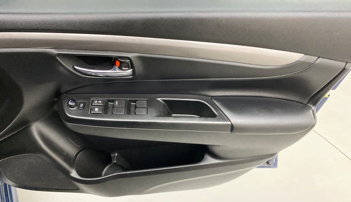 2017 Maruti Ciaz S 1.3 SHVS, Diesel, Manual, 31,634 km, Driver Side Door Panels Control