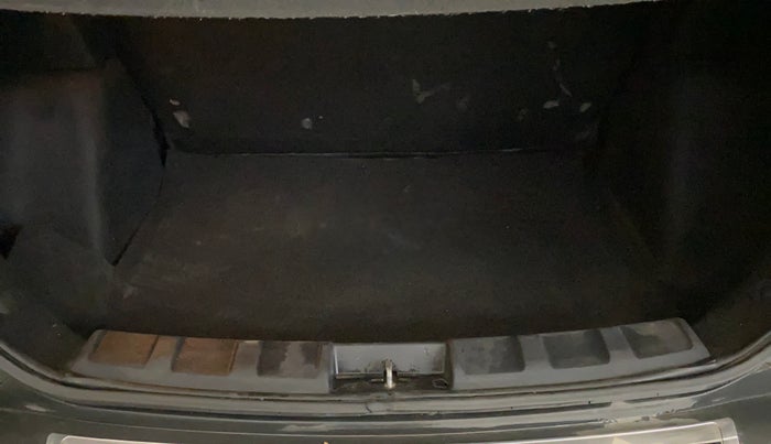 2021 Tata NEXON XZ PETROL, Petrol, Manual, 86,332 km, Boot Inside