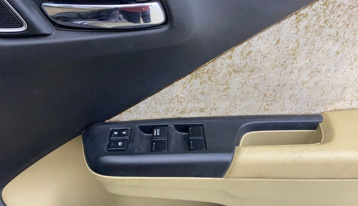 2017 Honda City 1.5L I-VTEC V MT, Petrol, Manual, 19,661 km, Driver Side Door Panels Control