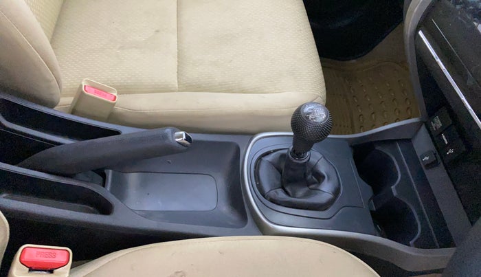 2017 Honda City 1.5L I-VTEC V MT, Petrol, Manual, 19,661 km, Gear Lever