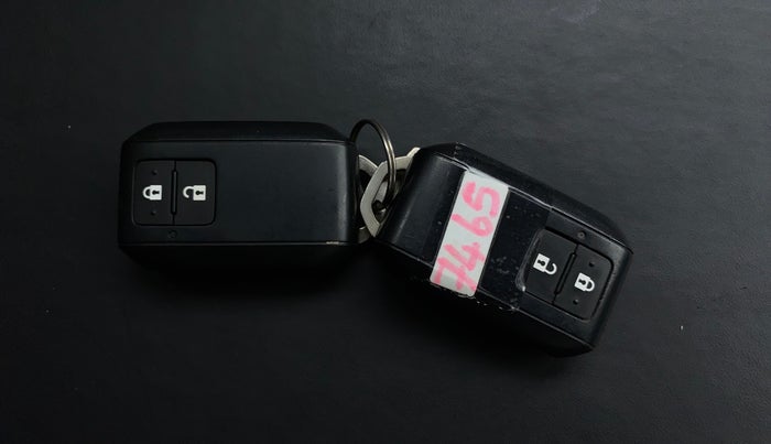 2022 Maruti Baleno ZETA PETROL 1.2, Petrol, Manual, 13,005 km, Key Close Up