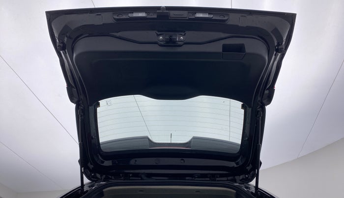 2021 Nissan MAGNITE XV PRM. TURBO . MT PETROL, Petrol, Manual, 9,032 km, Boot Door Open