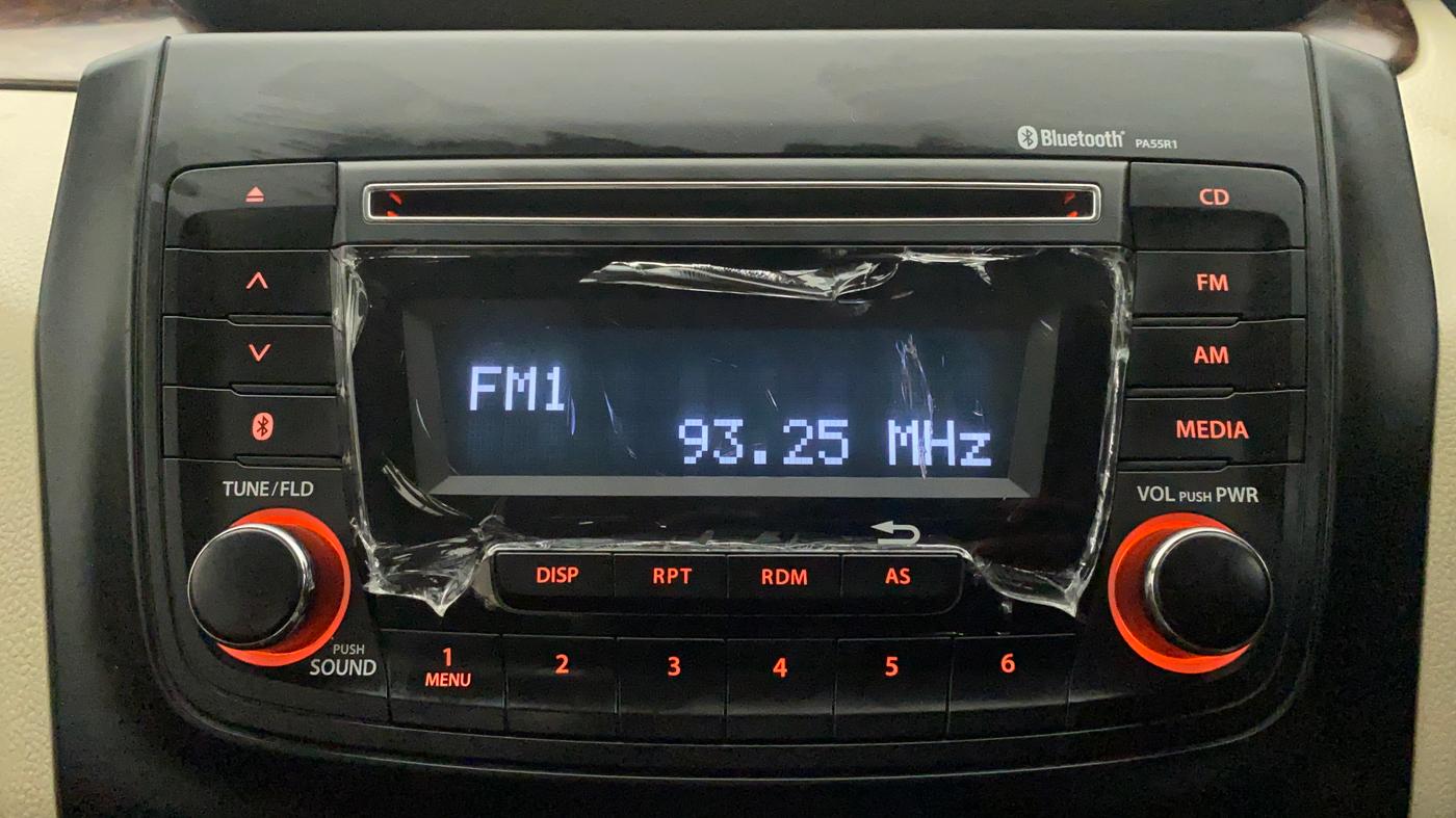 2017 Maruti Dzire ZDI AMT, Diesel, Automatic, 69,704 km, Infotainment System