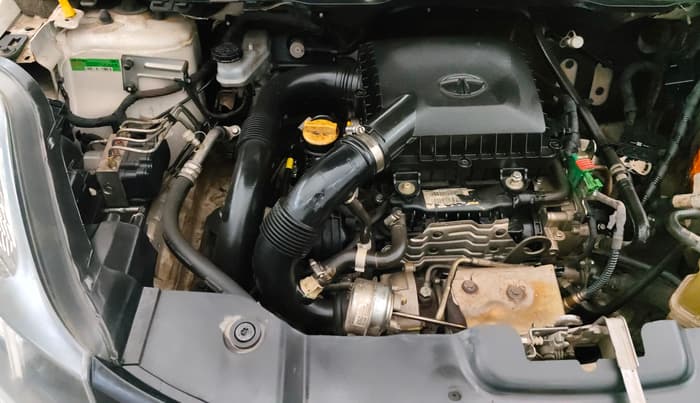 2018 Tata NEXON XM PETROL, Petrol, Manual, 85,810 km, Engine View - Right