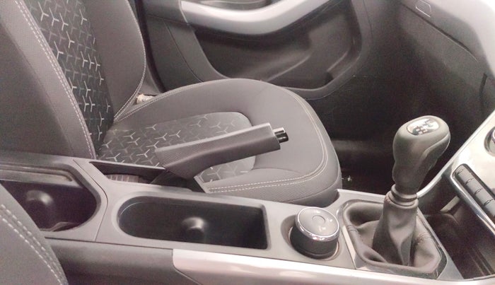 2022 Tata NEXON XM PETROL, Petrol, Manual, 23,146 km, Gear Lever