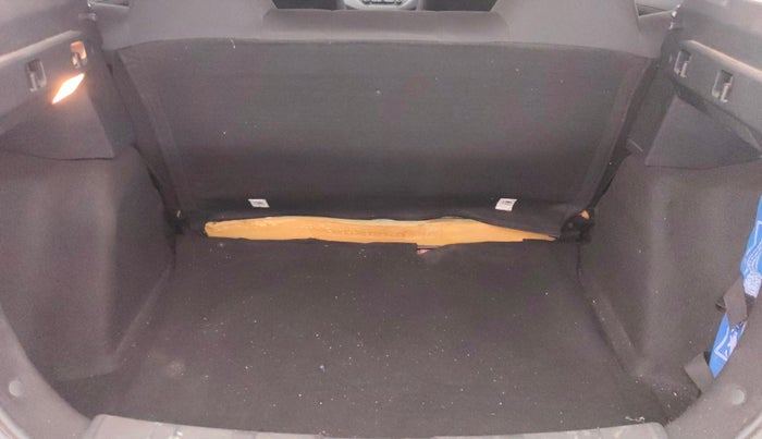 2022 Tata NEXON XM PETROL, Petrol, Manual, 23,146 km, Boot Inside