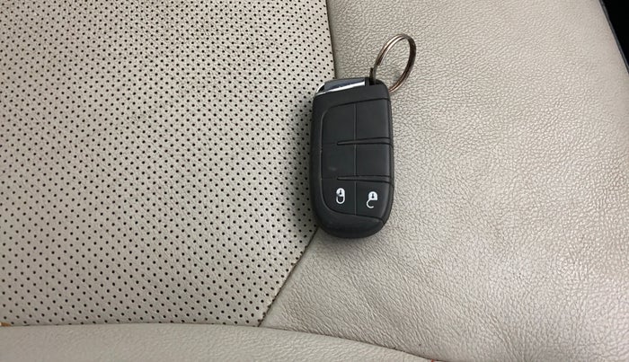 2018 Jeep Compass LIMITED 2.0 DIESEL, Diesel, Manual, 83,385 km, Key Close Up