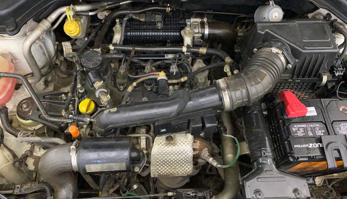 2020 Mahindra XUV300 W4 1.2 PETROL, Petrol, Manual, 61,281 km, Engine View