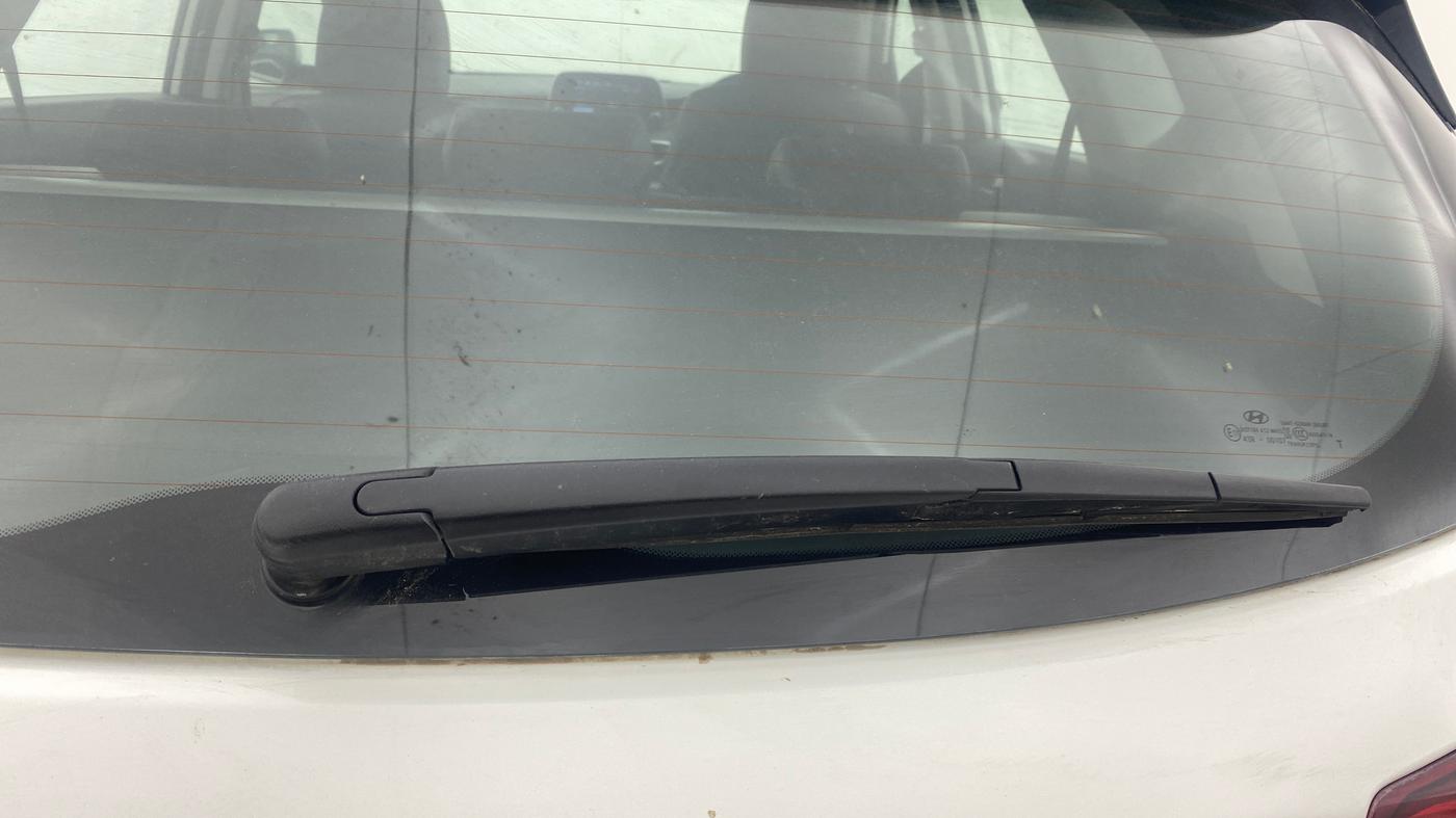 2022 Hyundai Tucson GLS 2WD AT PETROL, Petrol, Automatic, 12,220 km, Rear Wiper