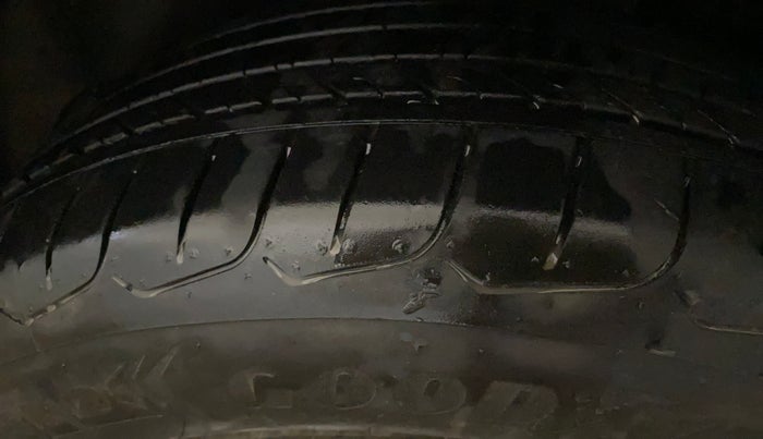 2016 Hyundai Creta S 1.6 PETROL, Petrol, Manual, 69,302 km, Left Rear Tyre Tread