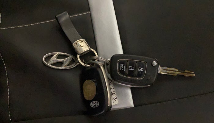 2016 Hyundai Creta S 1.6 PETROL, Petrol, Manual, 69,302 km, Key Close Up