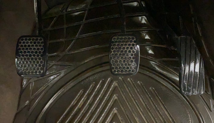 2011 Maruti Zen Estilo LXI CNG, CNG, Manual, 64,614 km, Pedals