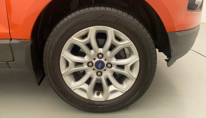 2017 Ford Ecosport TITANIUM+ 1.5L DIESEL, Diesel, Manual, 79,659 km, Right Front Wheel