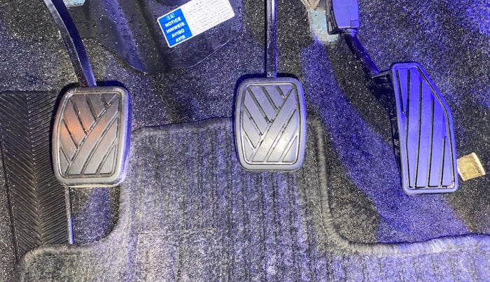 2020 Maruti Baleno ZETA PETROL 1.2, Petrol, Manual, 36,738 km, Pedals