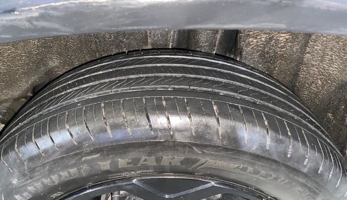 2023 Maruti FRONX ZETA 1.0L TURBO 6 AT, Petrol, Automatic, 34,068 km, Left Rear Tyre Tread