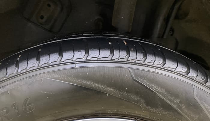 2019 Tata NEXON XZA PLUS DIESEL, Diesel, Automatic, 83,492 km, Left Rear Tyre Tread