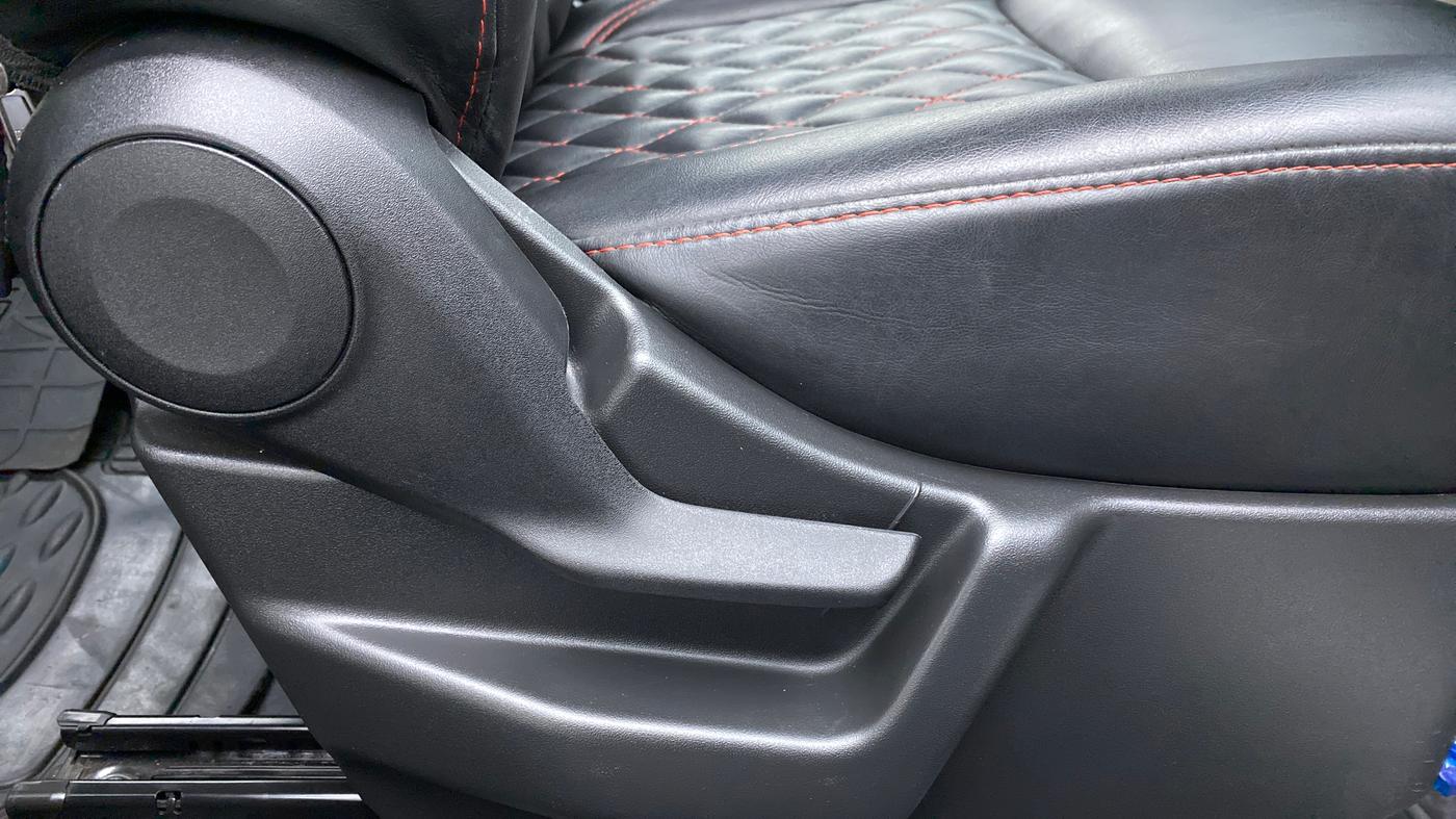 2020 Maruti New Wagon-R VXI 1.0, Petrol, Manual, 6,648 km, Driver Side Adjustment Panel