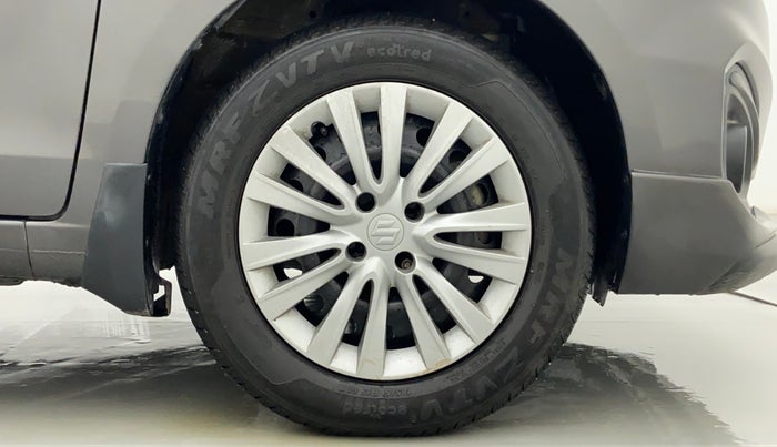 2017 Maruti Ertiga VDI SHVS, Diesel, Manual, 17,714 km, Right Front Wheel