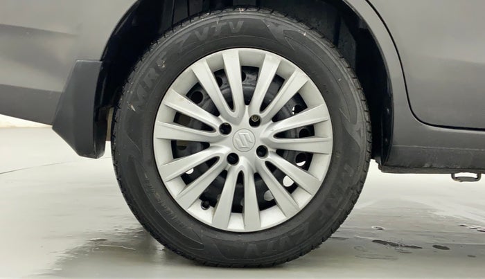 2017 Maruti Ertiga VDI SHVS, Diesel, Manual, 17,714 km, Right Rear Wheel