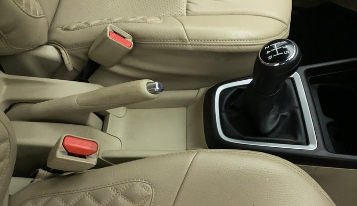 2020 Maruti Dzire VXI, Petrol, Manual, 22,652 km, Gear Lever