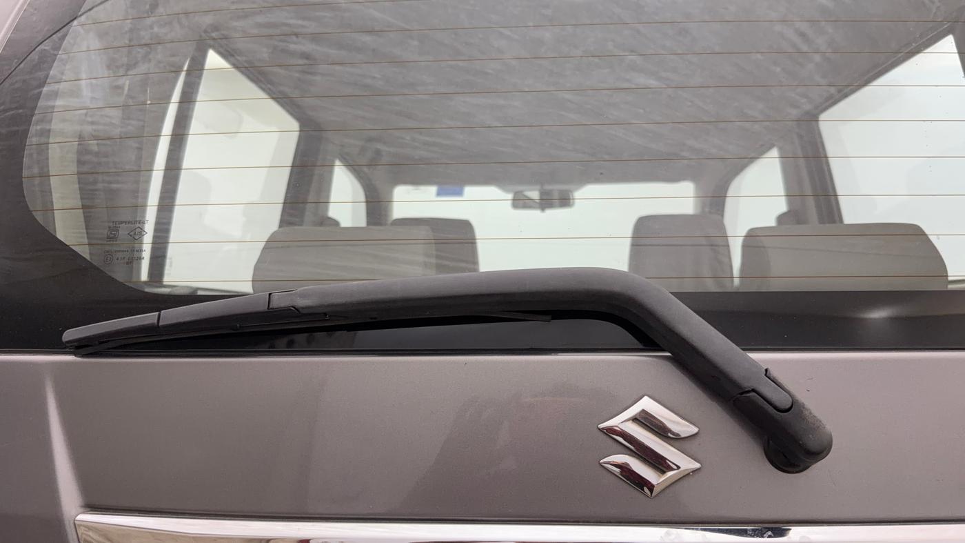 2015 Maruti Wagon R 1.0 VXI, Petrol, Manual, 11,326 km, Rear Wiper