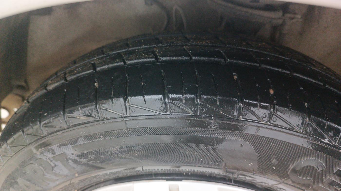2020 Maruti Alto VXI PLUS, Petrol, Manual, 14,065 km, Left Front Tyre Tread