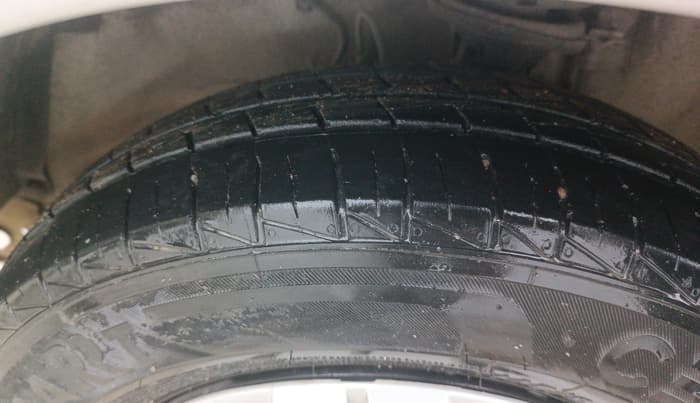 2020 Maruti Alto VXI PLUS, Petrol, Manual, 14,065 km, Left Front Tyre Tread