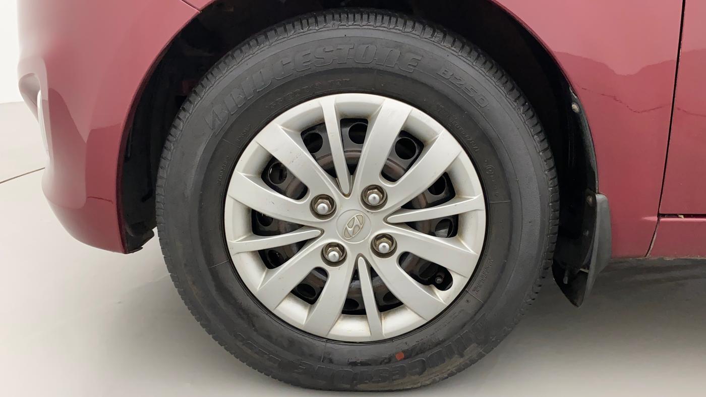 2014 Hyundai i10 SPORTZ 1.1, Petrol, Manual, 37,958 km, Left Front Wheel