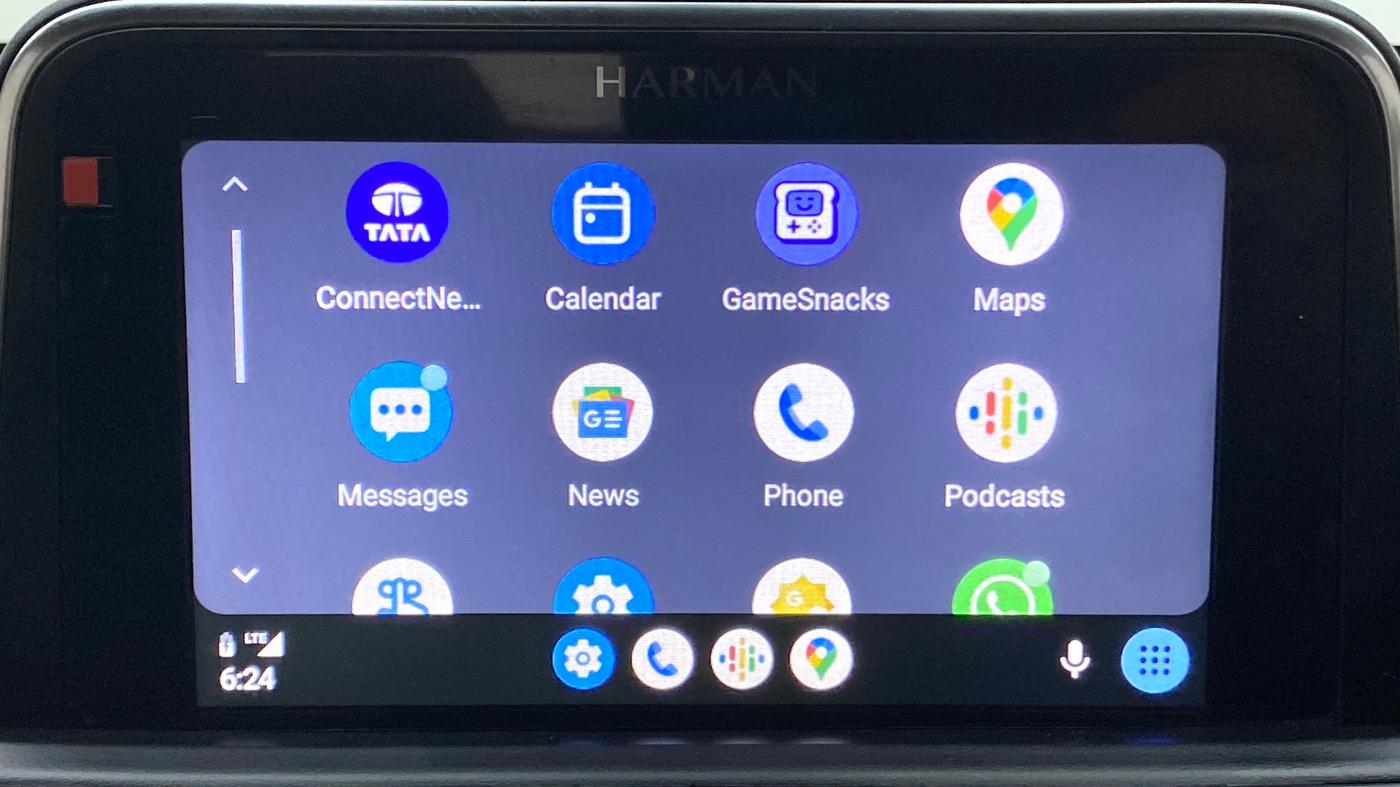 2021 Tata PUNCH ACCOMPLISHED DAZZLE PACK MT, Petrol, Manual, 11,070 km, Apple CarPlay and Android Auto