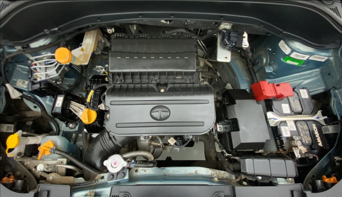 2021 Tata PUNCH ACCOMPLISHED DAZZLE PACK MT, Petrol, Manual, 11,070 km, Open Bonet