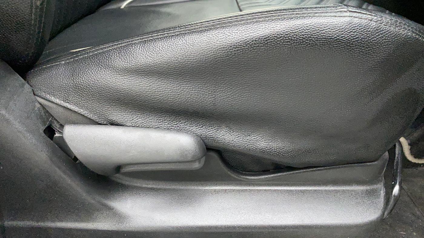 2019 Maruti Vitara Brezza VDI, Diesel, Manual, 58,894 km, Driver Side Adjustment Panel