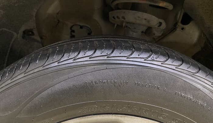 2021 KIA SELTOS HTK PLUS 1.5 IMT, Petrol, Manual, 52,799 km, Left Front Tyre Tread