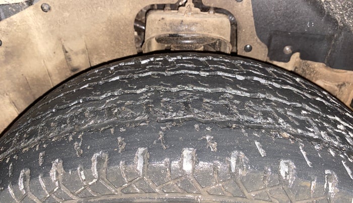 2021 Mahindra Thar LX  P 4WD AT CONVERTIBLE, Petrol, Automatic, 51,580 km, Right Front Tyre Tread