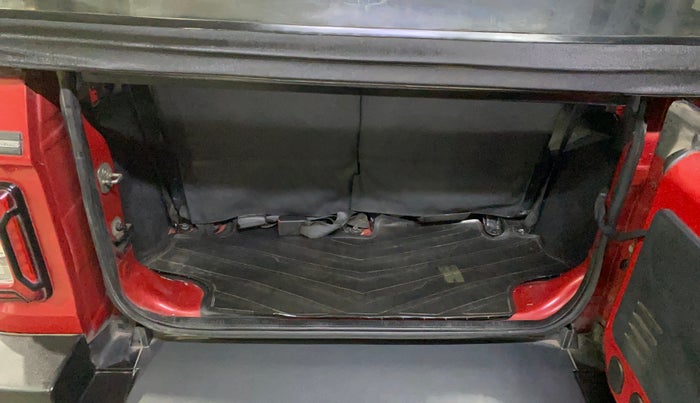 2021 Mahindra Thar LX  P 4WD AT CONVERTIBLE, Petrol, Automatic, 51,580 km, Boot Inside