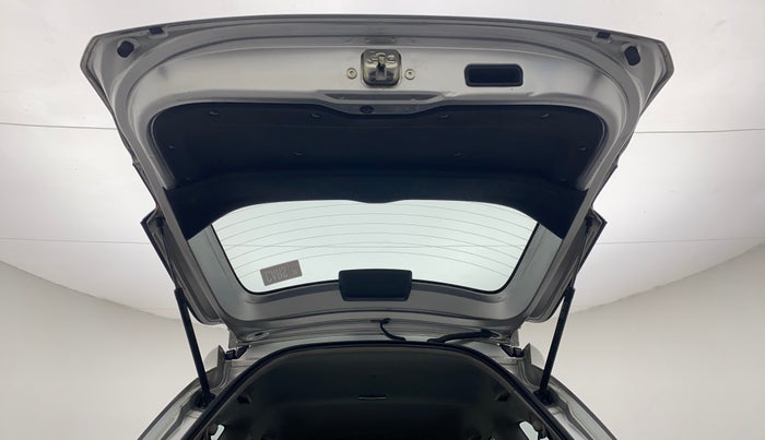 2016 Honda BR-V 1.5L I-VTEC S, Petrol, Manual, 26,795 km, Boot Door Open