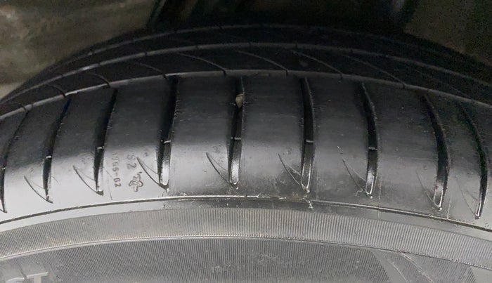 2016 Honda BR-V 1.5L I-VTEC S, Petrol, Manual, 26,795 km, Left Rear Tyre Tread